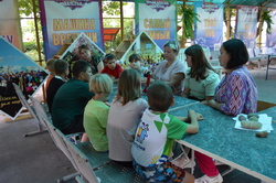 плетем фенечки